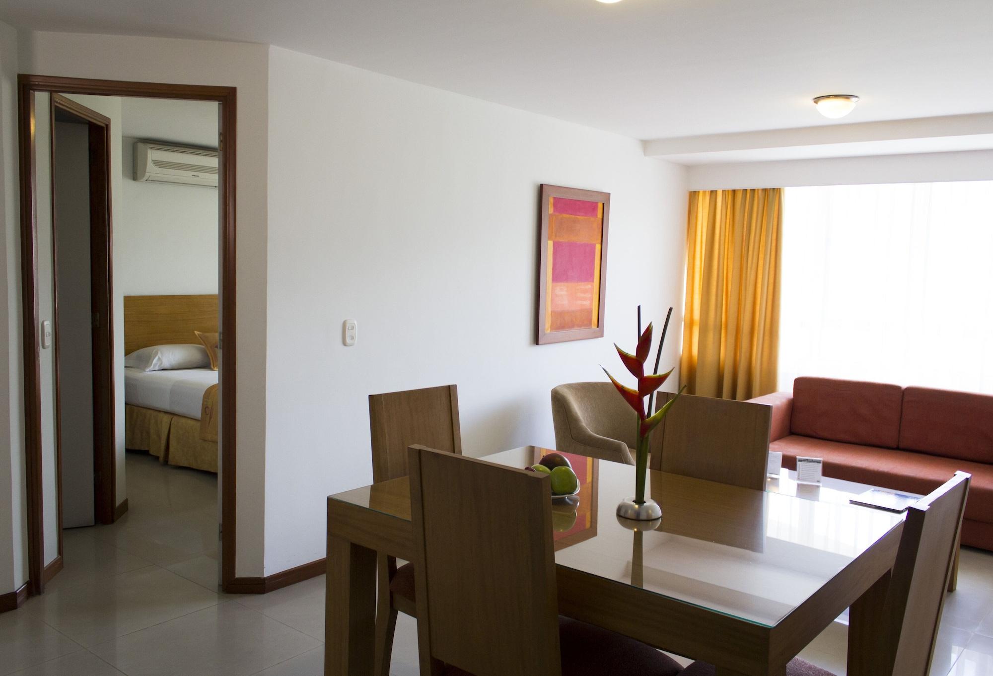 מדיין Portal Del Rodeo Apartahotel מראה חיצוני תמונה