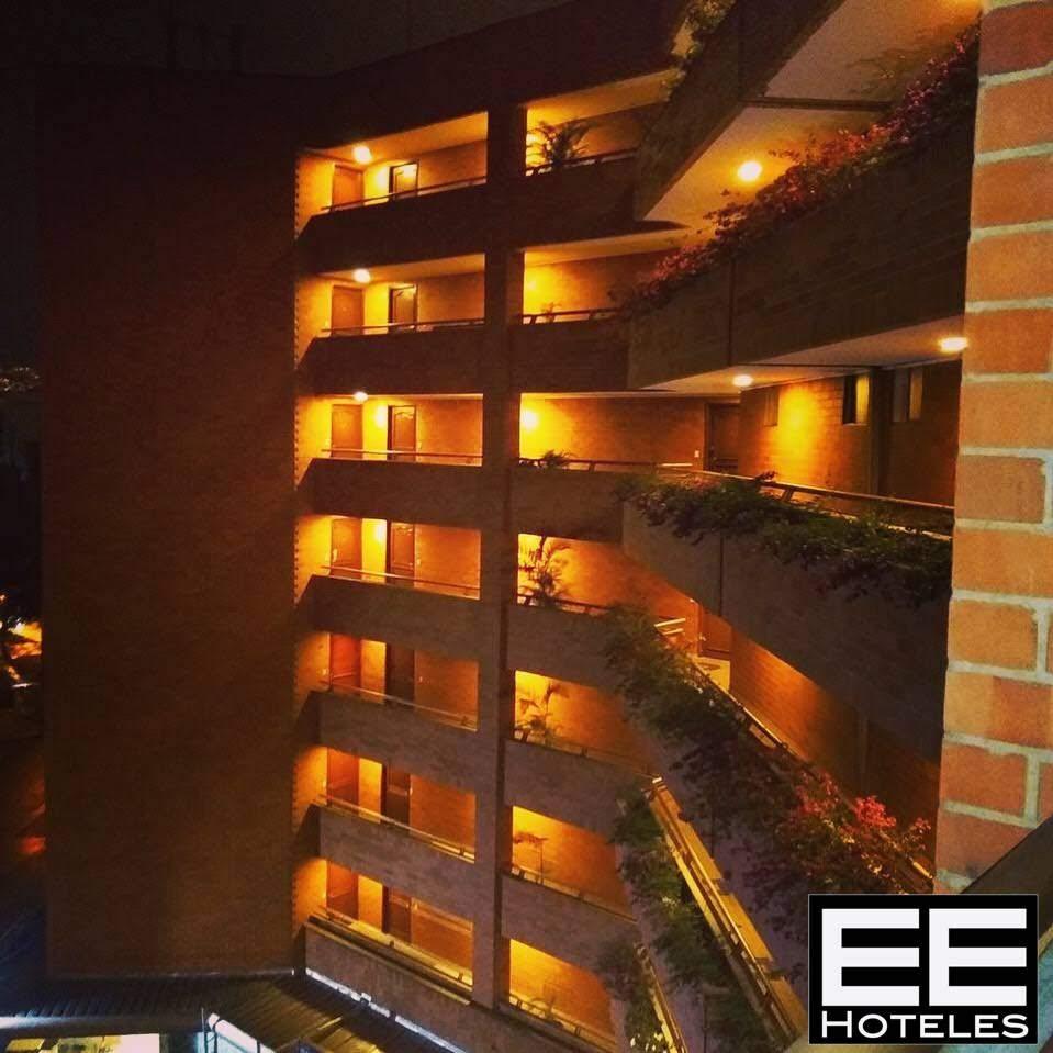 מדיין Portal Del Rodeo Apartahotel מראה חיצוני תמונה