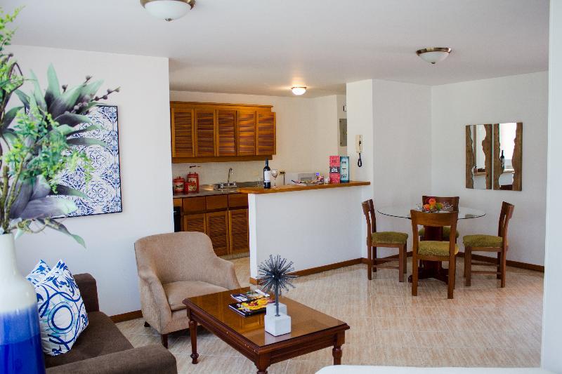 מדיין Portal Del Rodeo Apartahotel מראה חיצוני תמונה